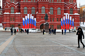 Манежная площадь / Манежная площадь в Москве. Февраль 2024.