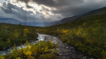 Непогода в горах / Хибины, верховья долины реки Гольцовки
