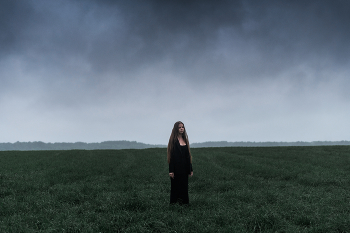 Юлиана в поле / модель Юлиана Смирнова