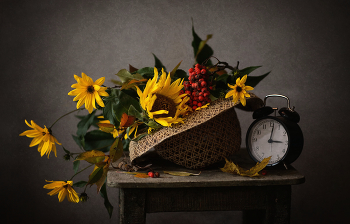 С осенними цветами... / Фотография новая приновая...