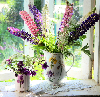 Натюрморт / Натюрморт с люпинами!