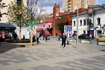 Верхняя Радищевская / Верхняя Радищевская улица в Москве. Апрель 2024.