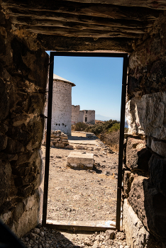 Старые мельницы / ***