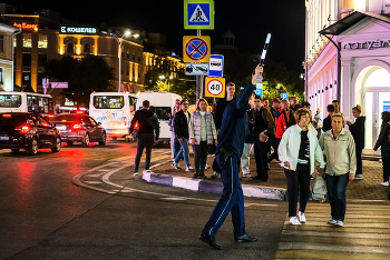 Перекрёсток... / ***