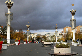 Тучи сгустились над городом / Тучи сгустились над городом