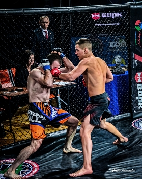 Попал / бои MMA