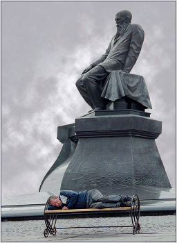 Таланты и поклонники / Памятник Ф.М. Достоевскому