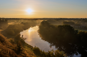   / восход на Дону
