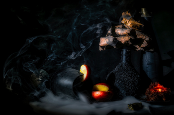 Медный зайчик. / Натюрморт.