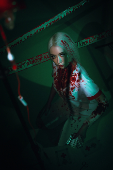 Bloody Nurse / Happy Halloween