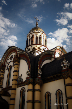 Храм / Храм Святого равноапостольного Великого князя Владимира