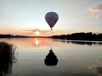 Воздушный шар / Полёт на закате