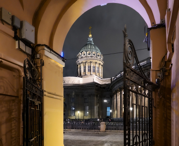 Взгляд из подворотни / ***