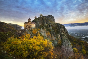 Храмы Карачаево-Черкессии / Шоанинский храм 10 века. Кавказ.