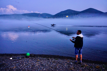 «Ой, туманы мои...» / «Ой, туманы мои, растуманы,
Ой, родная сторонка моя!»

Вечер на Енисее. Красноярск.