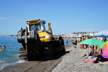 На средиземном море. / Приехал искупаться :)