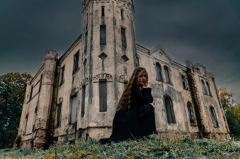 В усадьбе Эндоуровых / модель Ангелина Табакова