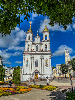 Воскресенская церковь в Витебске / 2024 / Мобильная фотография / iPhone 13 Pro