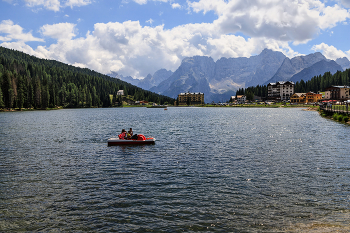 Горно-озёрный край / Италия, Доломитовые Альпы, озеро Мизурина