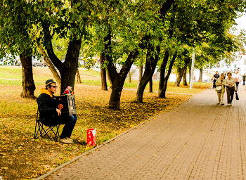 папа Карло в 2025 году / шарманка