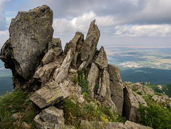 Вздыбленная земля / Кавказские минеральные воды