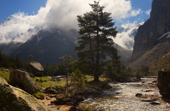 Утро в горах Кавказа / Узункол