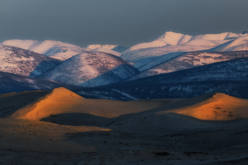 Время длинных теней / Забайкальский край. Чарские пески. 03 мая 2024