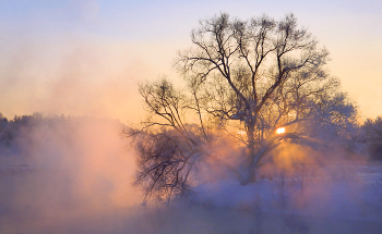 Ни один из закатов никогда не будет похож на другие / Морозный вечер на р.Пехорке