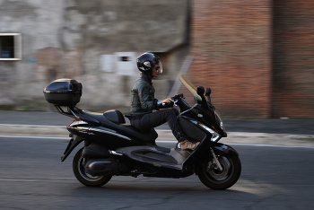 Motion emotion / Италия Рим 
фото с проводкой