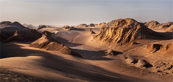 Перед бурей... / Иран, провинция Керман, пустыня Даште Лут, за 15 минут до сильной песчаной бури
