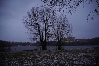 Темные дни / ***