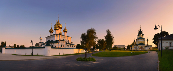 Золотой "угол"... / Воскресенский монастырь и церковь Рождества Иоанна Предтечи летним вечером. Недалеко от плотины Угличской ГЭС.