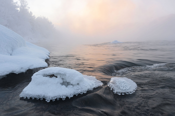 Морозным вечером / Красноярск, Енисей