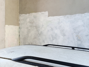 Машинка и стеночка, 2026 / ***