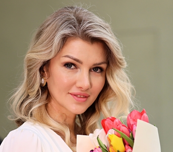 С днём 8 марта, Будьте любимы и счастливы сегодня и всегда! / Ольга