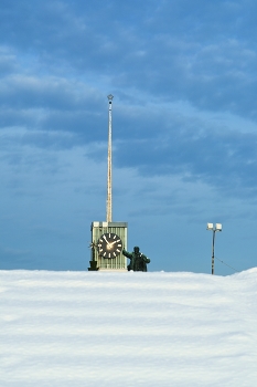 Площадь Ленина. Санкт-Петербург. / Вид на Финляндский вокзал с набережной.