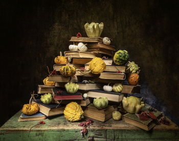 На старом сундуке.. / На старом сундуке..