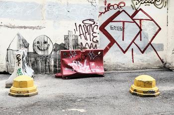 я тоже могу в натюрвморт (плохонький, правда, не красивый) / ***