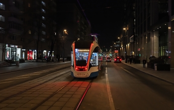 Вниз по Лесной / Москва, ул.Лесная