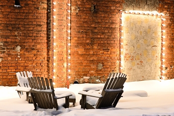 Культурный квартал Брусницын / Зимняя набережная