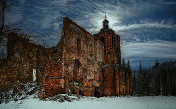 В ожидании возрождения.. / Собор Успения Пресвятой Богородицы в Перемышле.