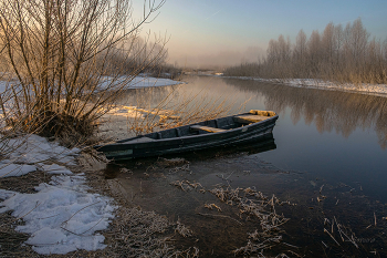 Весеннее утро. / Речка Шлюзовая.