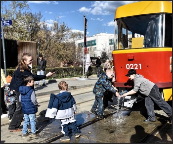 .... Детвора .... / уличный сюжет