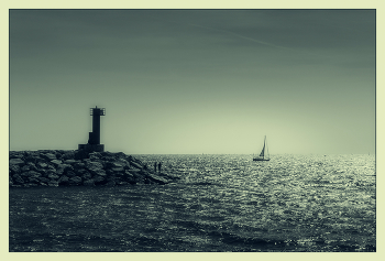 Полуденная рыбалка / Испания. Камбрильс. Средиземное море.