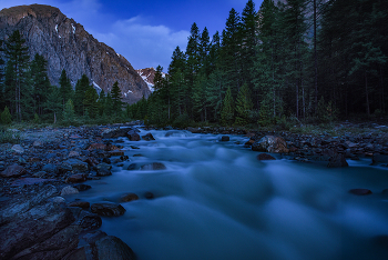 Горный поток / Северо-Чуйский хребет