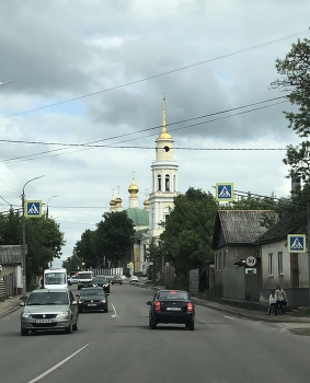 Провинциальный городок / ***