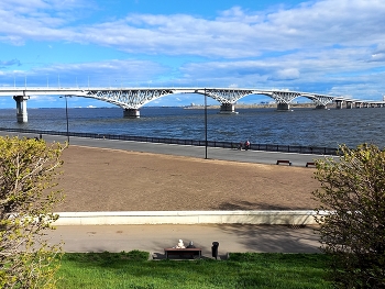 Саратов / ***