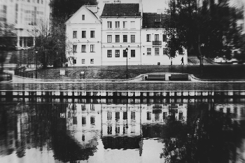 Дом у воды / ***