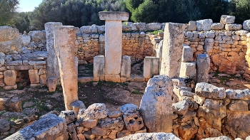 &nbsp; / Alaior (Menorca) - Torre d'en Galmés (poblat talaiòtic) - Balears