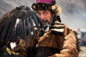БЕРКУТЧИ / Монголия, традиционный фестиваль охотников с беркутами / Golden Eagle Festival.
.
Приглашаю осенью 2026 на Алтай и в Западную Монголию:
(с) https://PHOTOTRAVEL.PRO